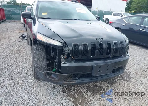2015 Jeep Cherokee Latitude z USA, uszkodzony, nr VIN 1C4PJMCS6FW755434
